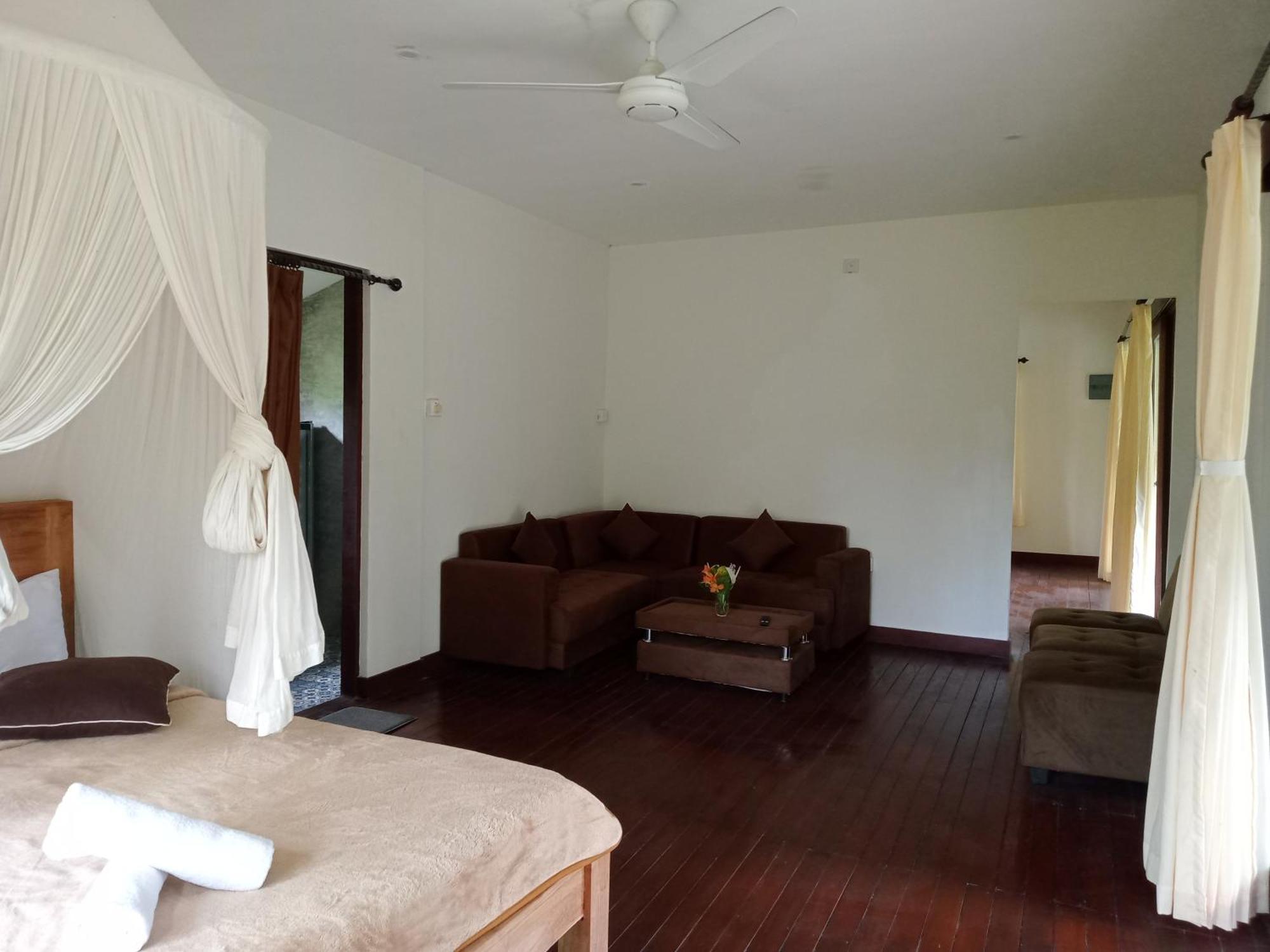 Villa Joglo Tepi Sungai Sidemen  Ngoại thất bức ảnh